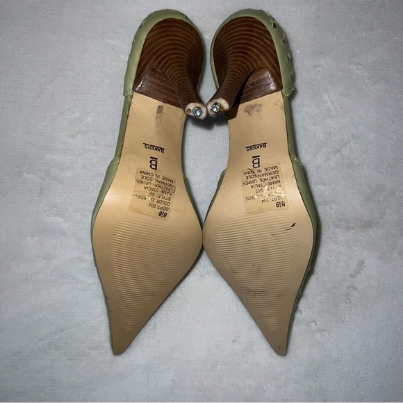 Bakers Green Stacia Pointed Toe Heels - Picture 10 of 11